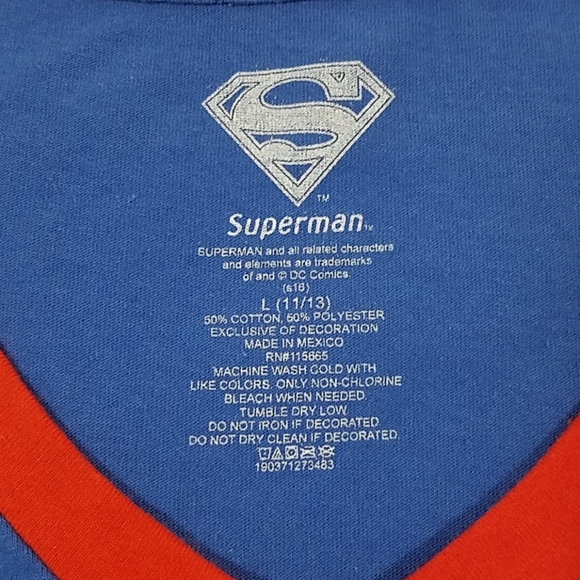 Superman Women's Tee - Picture 2 of 6